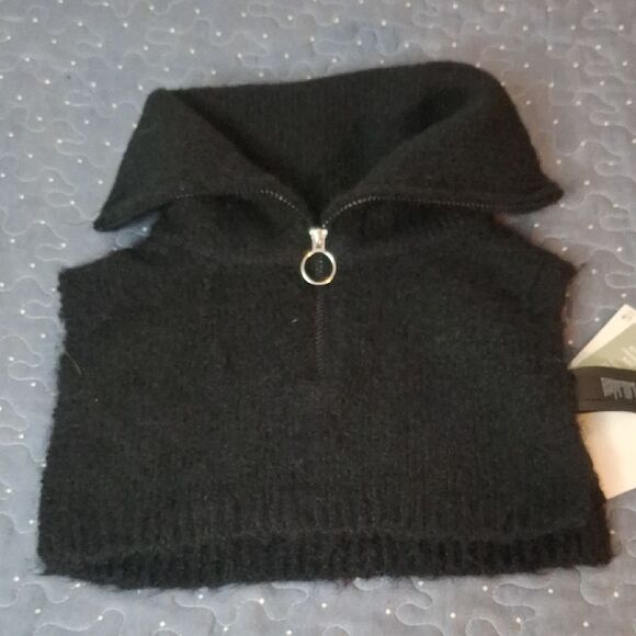 H&M One Size Black Zippered Women's Mock Sweater - NWT - Picture 1 of 6